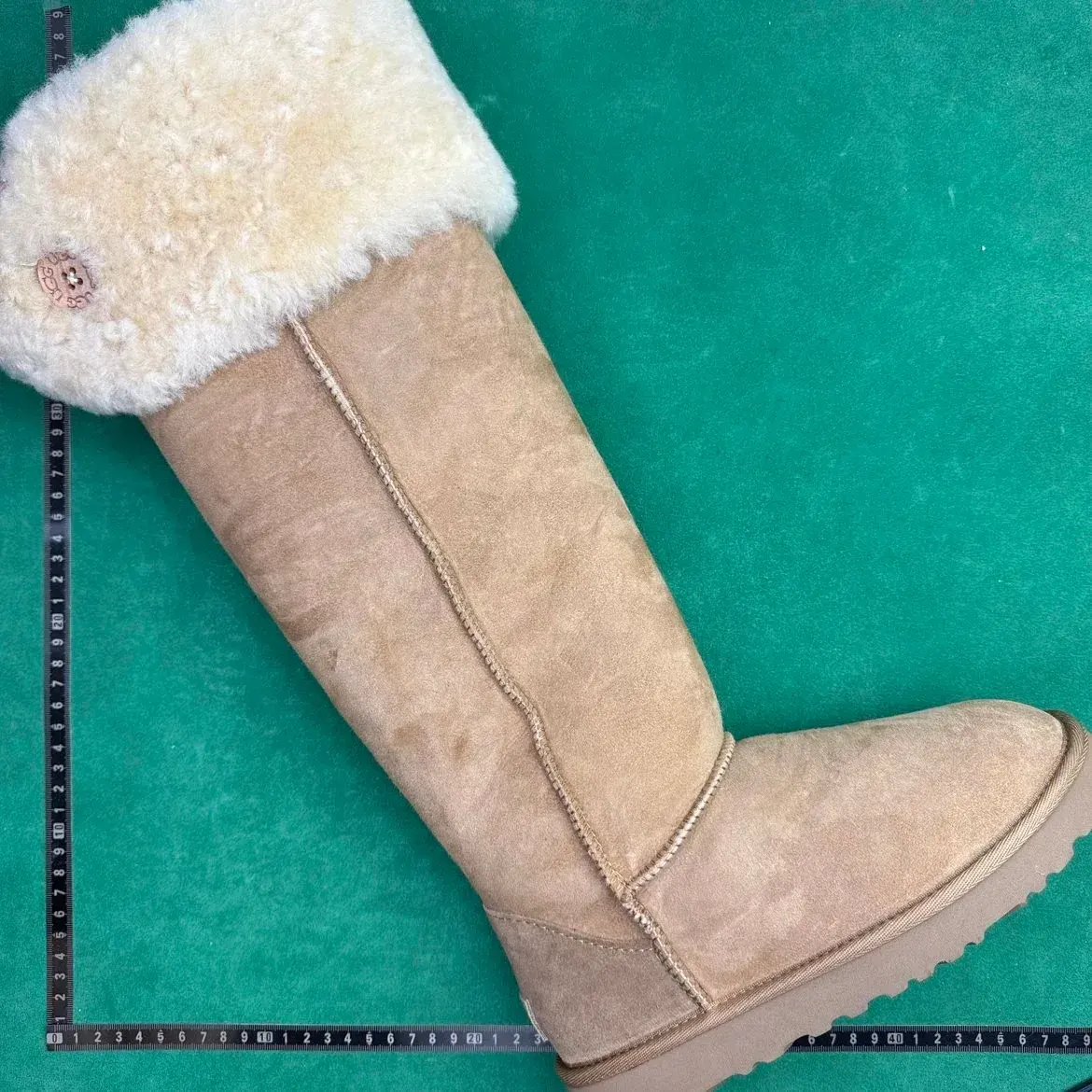 UGG Winter Boots Collection