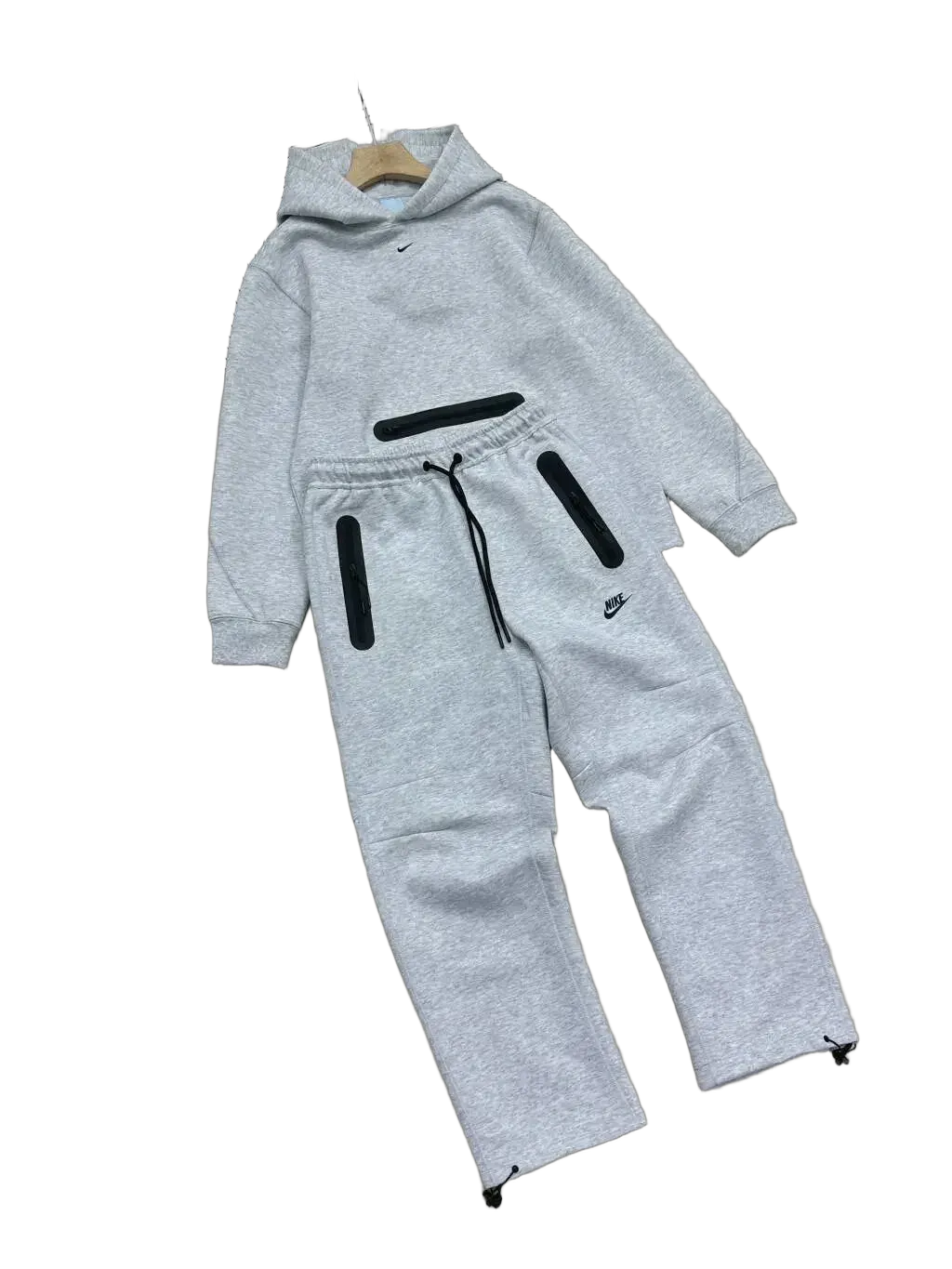 N!ke tracksuit with zippered pockets - Multiple Colors Available